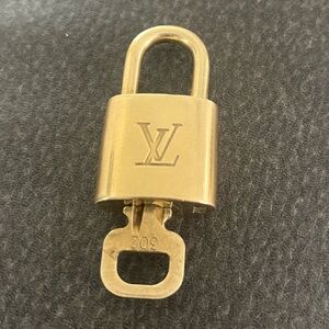 Louis Vuitton Lock & Key #302 set